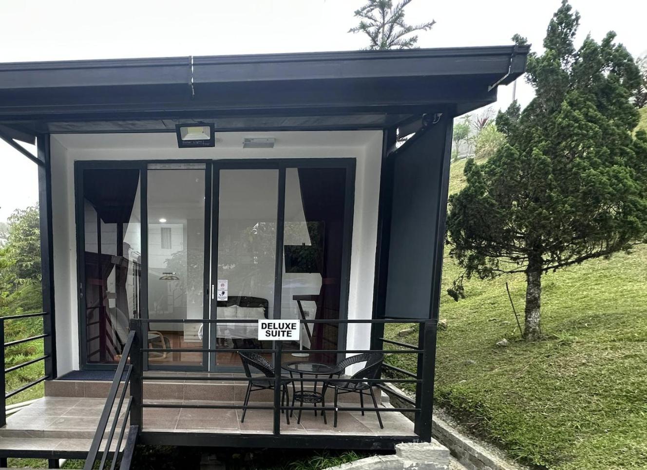 Ayana Holiday Resort Kampong Kundassan Zimmer foto